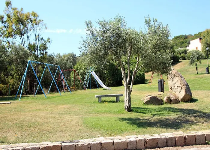 In Di Arzachena, Sardinia アパート *