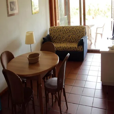 Apartman In Di Arzachena, Sardinia